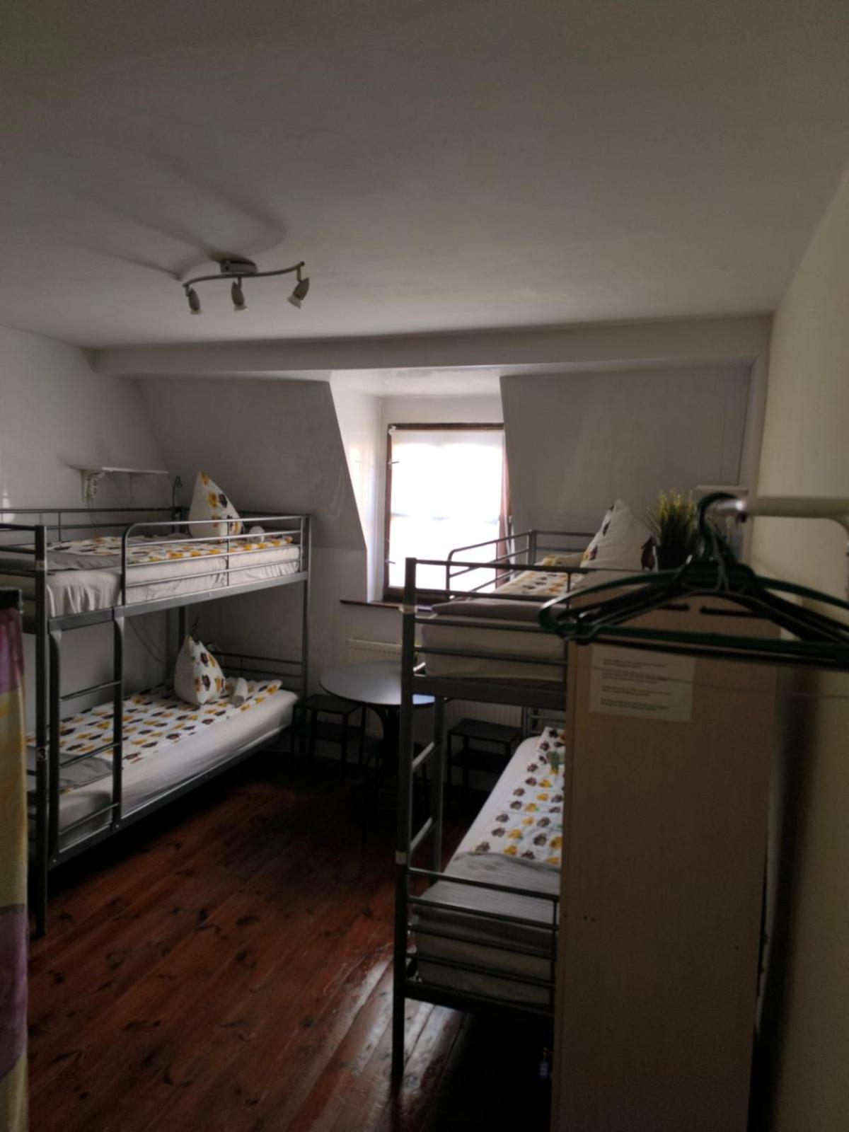 Willa Retro Hostel クラクフ エクステリア 写真
